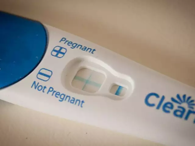 Can a pregnancy test card detect an ectopic pregnancy?